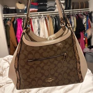 Kristy Shoulder Bag In Colorblock Signature Canvas